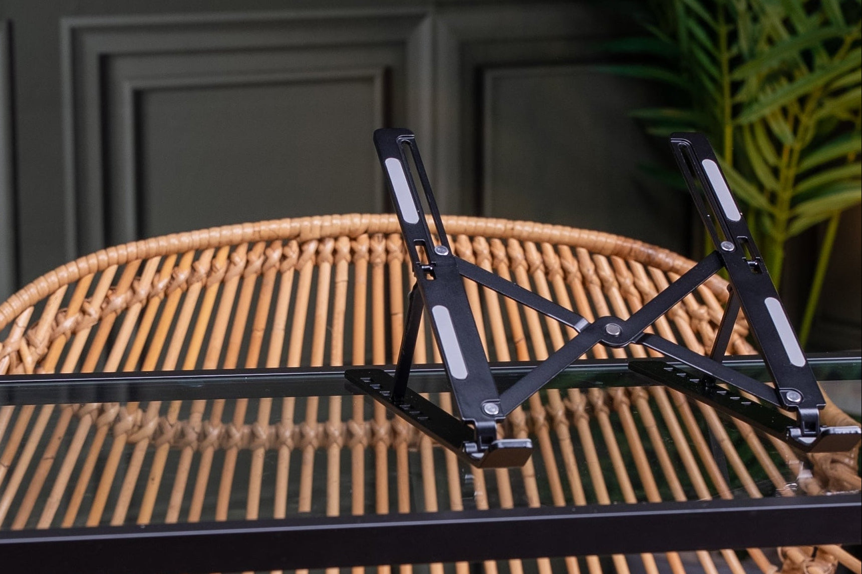Discover Note Book Aluminium Laptop Stand – Glintered